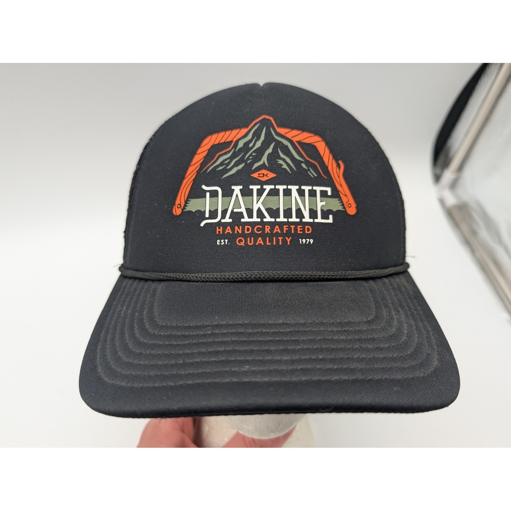 Dakine Handcrafted Quality Trucker Hat Black Mesh Snapback Mountain 10002476